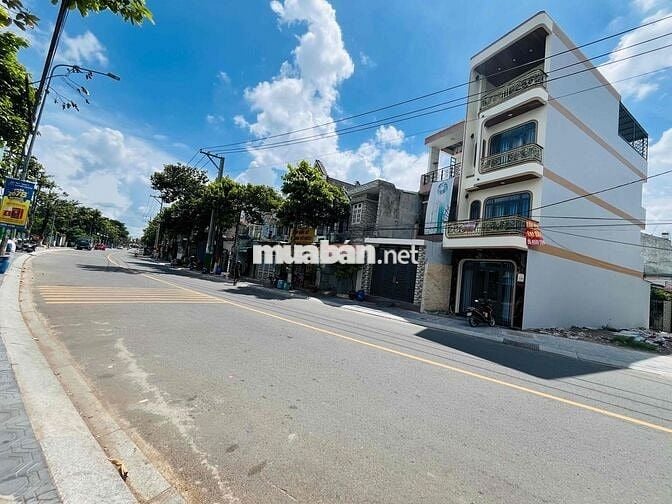 MẶT TIỀN NGUYỄN HỮU CẢNH p. Đông Hoà TPHCM