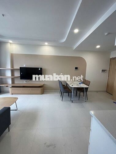 Cho thuê căn Góc 3 PN view Quận 1 Full nội thất Cao Cấp