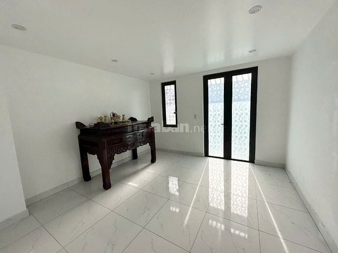 Bán nhà Him Lam Hùng Vương, Hồng Bàng ô tô đỗ cửa, 4 tầng, Giá 4,x tỷ