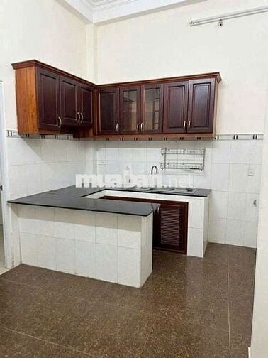 cho thuê nhà 3 tầng 4pn 3w ngay chung cư Quân khu 7