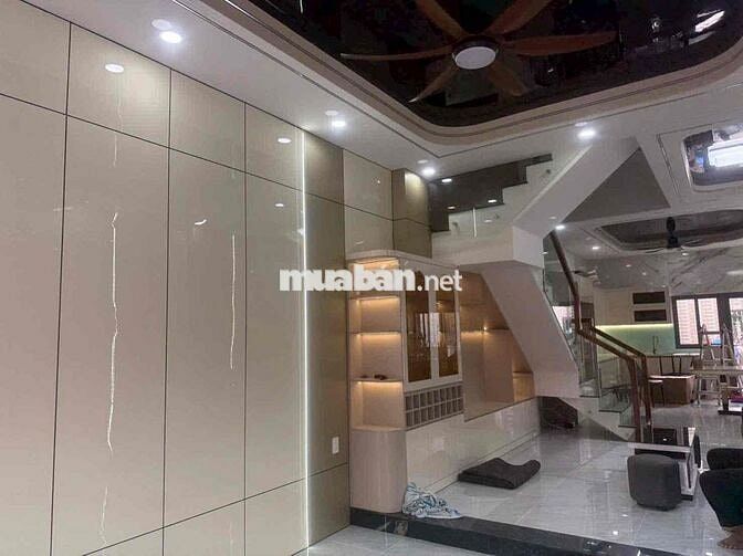 MẶT TIỀN NGUYỄN HỮU CẢNH p. Đông Hoà TPHCM