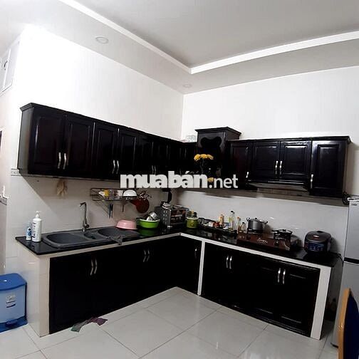 Nhà đẹp hẻm 3 gác Lý Thường Kiệt, Tân Bình 4x13m, trệt 2 tầng 16tr/th