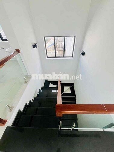 CHO THUÊ NHÀ TRỆT 3 LẦU TRỤC CHÍNH KDC NAM LONG