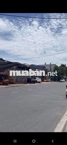 Đất nền mặt đường 360 Quốc Tuấn .Ăn Quang