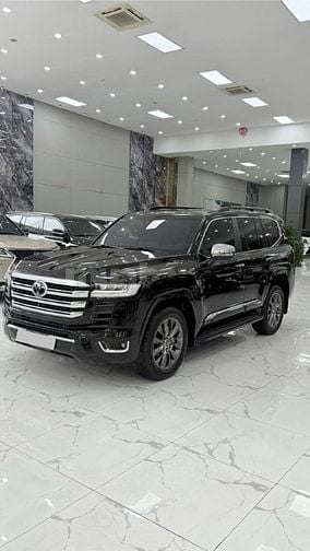Bán Land Cruiser LC300 VX-R sản xuất 2023. Xe siêu chất.