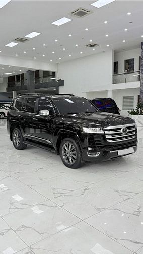 Bán Land Cruiser LC300 VX-R sản xuất 2023. Xe siêu chất.