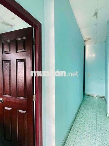 Bán nhà 4x11m, 1 lầu, 2pn, hẻm 3m, cách mt 20m, ĐHT, Q12. SÁT KDC AS