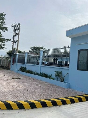 Nhà xưởng bán khu công nghiệp đức hòa long an , DT:3,000m2