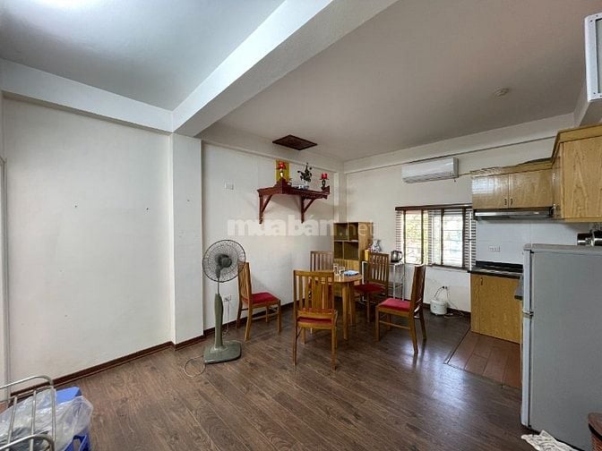 Chính chủ cần bán căn chung cư Thụy Phương