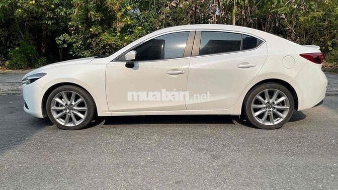 Mazda Mazda 3 2.0 2017 56.000km Trắng