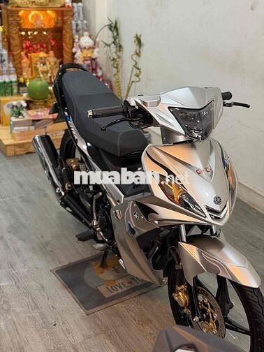 Ex xuống áo 2010 bạc đen máy 57kck nợ xấu trả 12tr