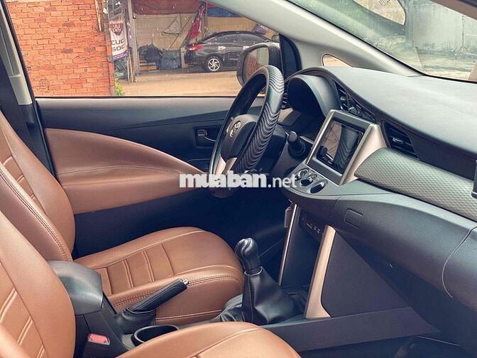Toyota Innova 2.0E 2020 Trắng 78.000km Ghế da