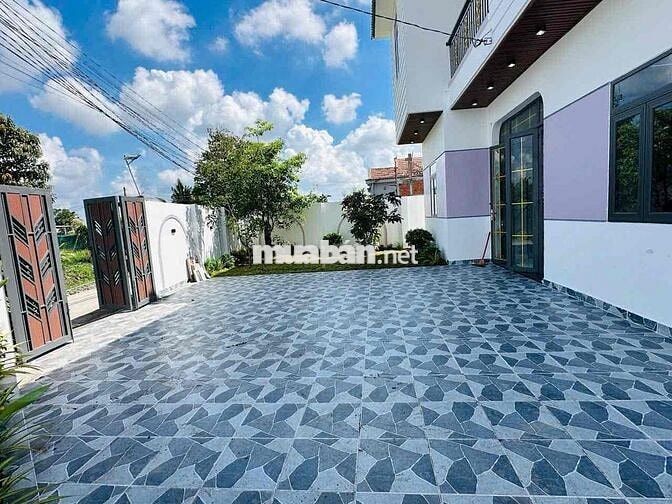 NHÀ CĂN GÓC 2 MẶT TIỀN 185M2 ĐẤT Ở - NỞ HẬU TÀI LỘC 18M CẦN GIUỘC,