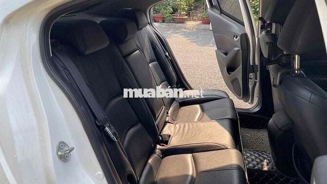 Mazda Mazda 3 2.0 2017 56.000km Trắng