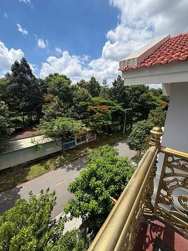 Nhà Biệt thự Q2, khu siêu giàu 