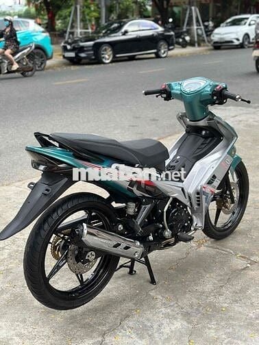 Ex xuống áo 2010 xanh lục bảo nợ xấu trả trc 12tr