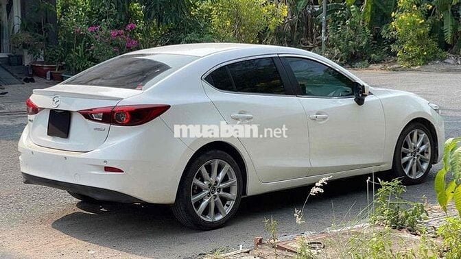 Mazda Mazda 3 2.0 2017 56.000km Trắng