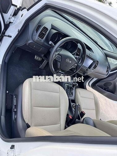 Kia Cerato 1.6 AT 2017 Trắng Tự động