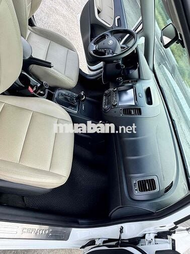 Kia Cerato 1.6 AT 2017 Trắng Tự động