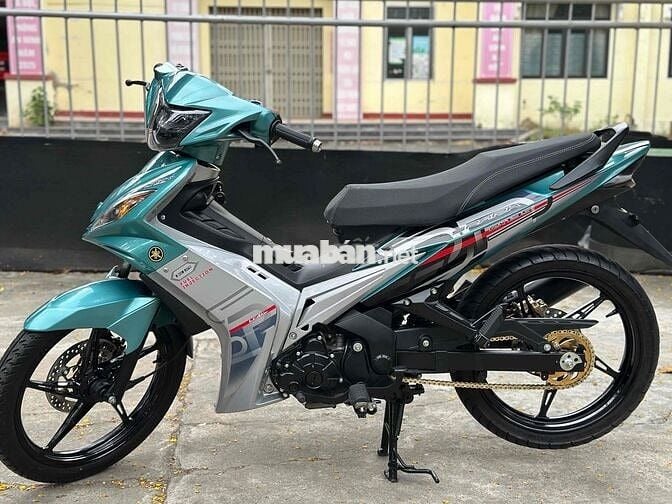Ex xuống áo 2010 xanh lục bảo nợ xấu trả trc 12tr