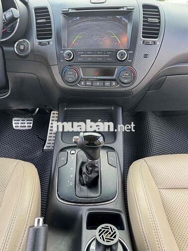 Kia Cerato 1.6 AT 2017 Trắng Tự động