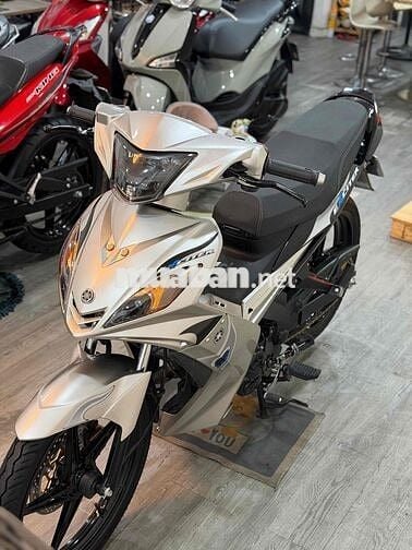 Ex xuống áo 2010 bạc đen máy 57kck nợ xấu trả 12tr