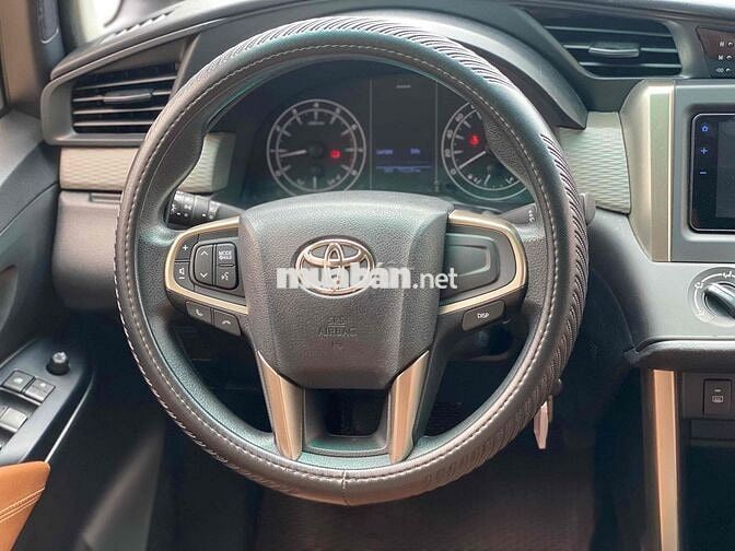 Toyota Innova 2.0E 2020 Trắng 78.000km Ghế da