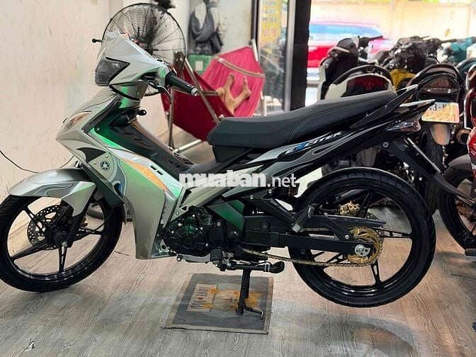 Ex xuống áo 2010 bạc đen máy 57kck nợ xấu trả 12tr