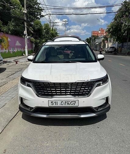 Carnival Signature 3.5 full xăng 2023 - lên 500tr