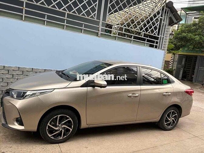 TPHCM, Vios E tự động 23500 km