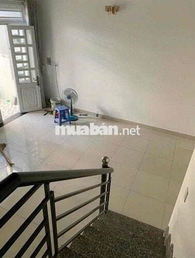 GẦN HOÀNG DIỆU 2 - ĐẠI HỌC NGÂN HÀNG NHÀ ĐẦY ĐỦ NỘI THẤT 2PN 2WC Ở + V