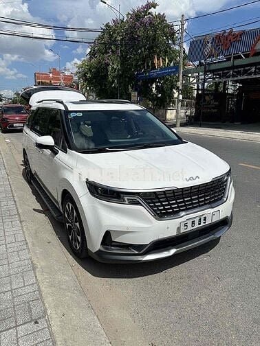 Carnival Signature 3.5 full xăng 2023 - lên 500tr