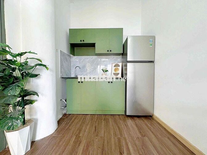 Cho thuê phòng có gác 35m2 ban công ngay Võ Oanh gần HUTECH, UTH, Q1,3