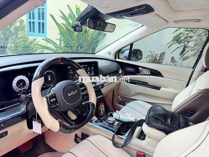 Carnival Signature 3.5 full xăng 2023 - lên 500tr