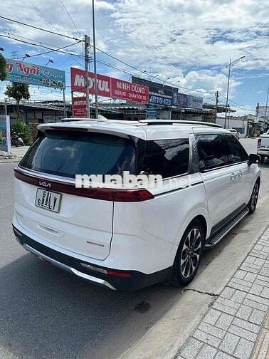 Carnival Signature 3.5 full xăng 2023-limousine