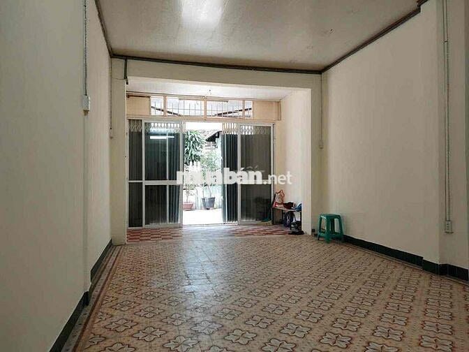 Cho thuê nhà Nguyễn Chi Thanh Q5 - 72m2 - 2 tầng