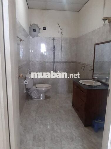 Nhà hẻm Trần Hưng Đạo, Quận 5, 3.6x17, trệt 2 tầng, giá 19tr/th