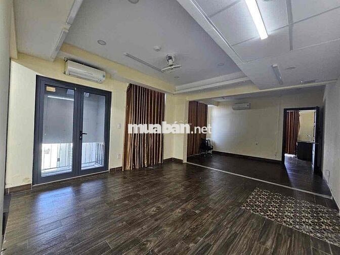 CHO THUÊ SÀN VĂN PHÒNG NGAY ĐỐNG ĐA - DIỆN TÍCH 180m2