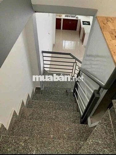 GẦN HOÀNG DIỆU 2 - ĐẠI HỌC NGÂN HÀNG NHÀ ĐẦY ĐỦ NỘI THẤT 2PN 2WC Ở + V