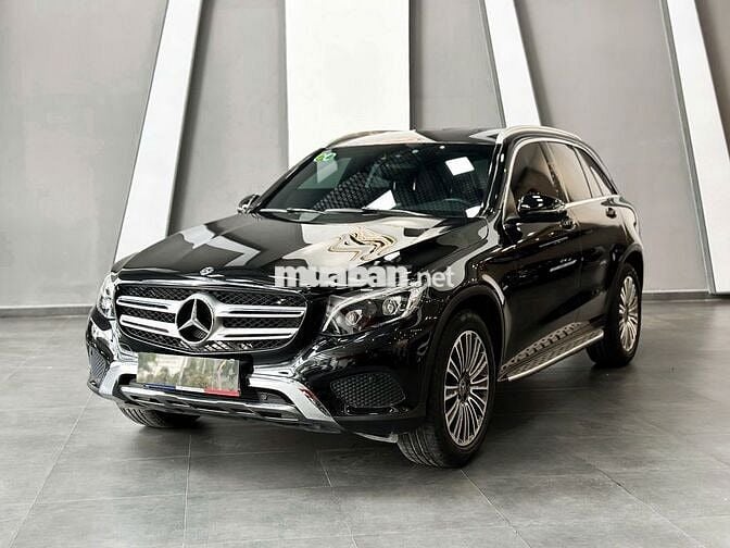 Mercedes GLC 250 2019 Đen 72.000km