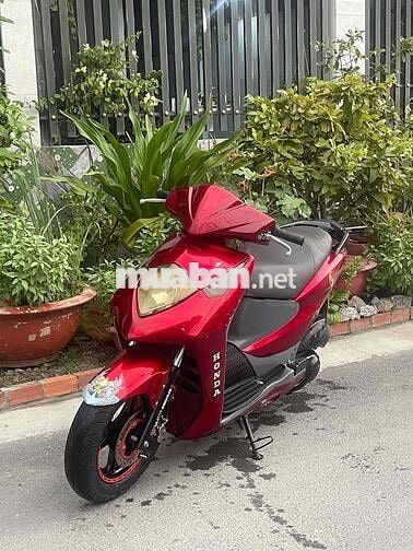 Honda Dylan 150 màu Đỏ