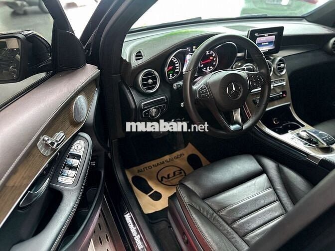 Mercedes GLC 250 2019 Đen 72.000km