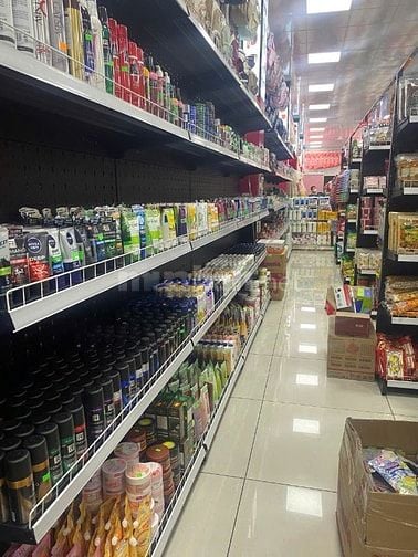 BÁCH HÓA CẦN 6 NAM/NỮ LÀM TRỰC TIẾP CHO CỬA HÀNG 