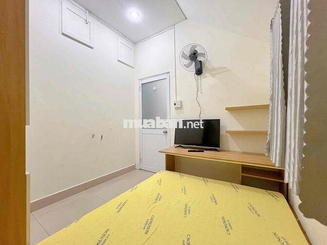 2 Phòng Ngủ Giá Siêu Rẻ ngay Đại Học Văn Hiến - Khu Bàu Cát