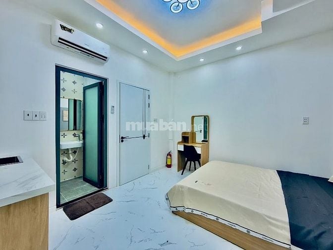 Căn Hộ Dịch Vụ Mới 8 Phòng. Khu vực đông sinh viên, Bình Thạnh 