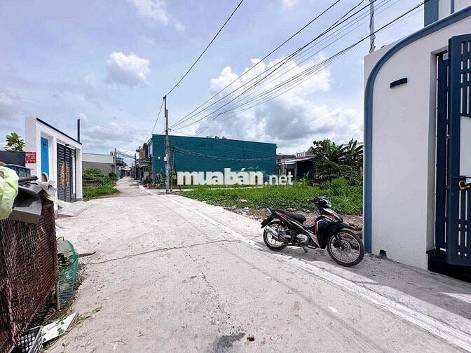 BÁN NHÀ MỚI giá rẻ xã Mỹ Hạnh Nam - Đức Hoà