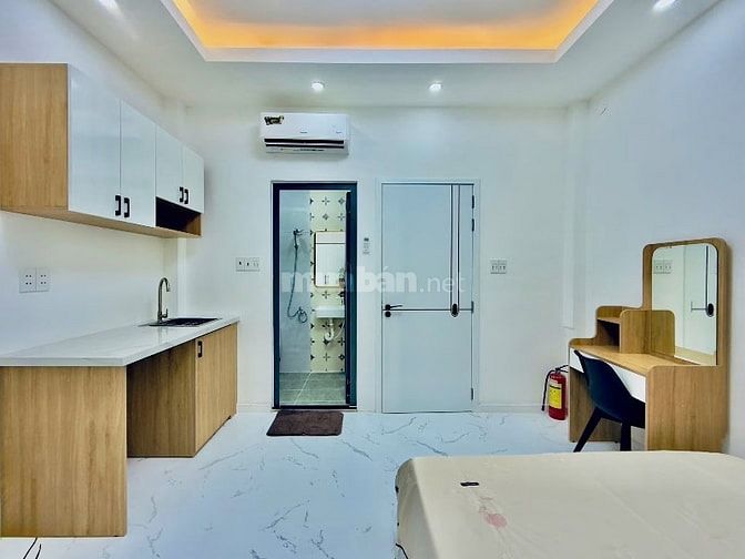 Căn Hộ Dịch Vụ Mới 8 Phòng. Khu vực đông sinh viên, Bình Thạnh 