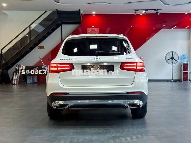 Mercedes GLC 250 2018 Trắng 39.000km