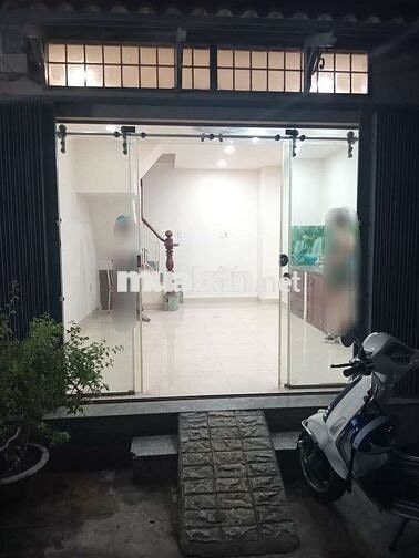 hẻm 5m thông  Hồ thị kỷ, nhà mới giá 15tr