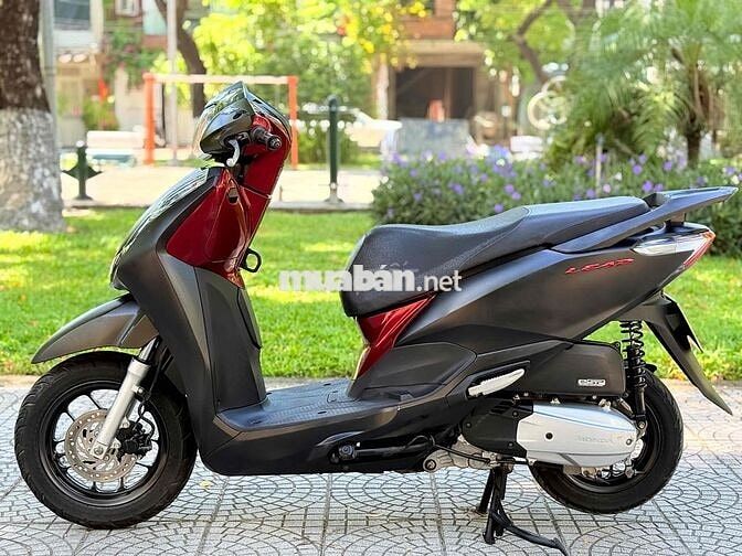 Honda Lead 2018 Tự động Đen, Đỏ